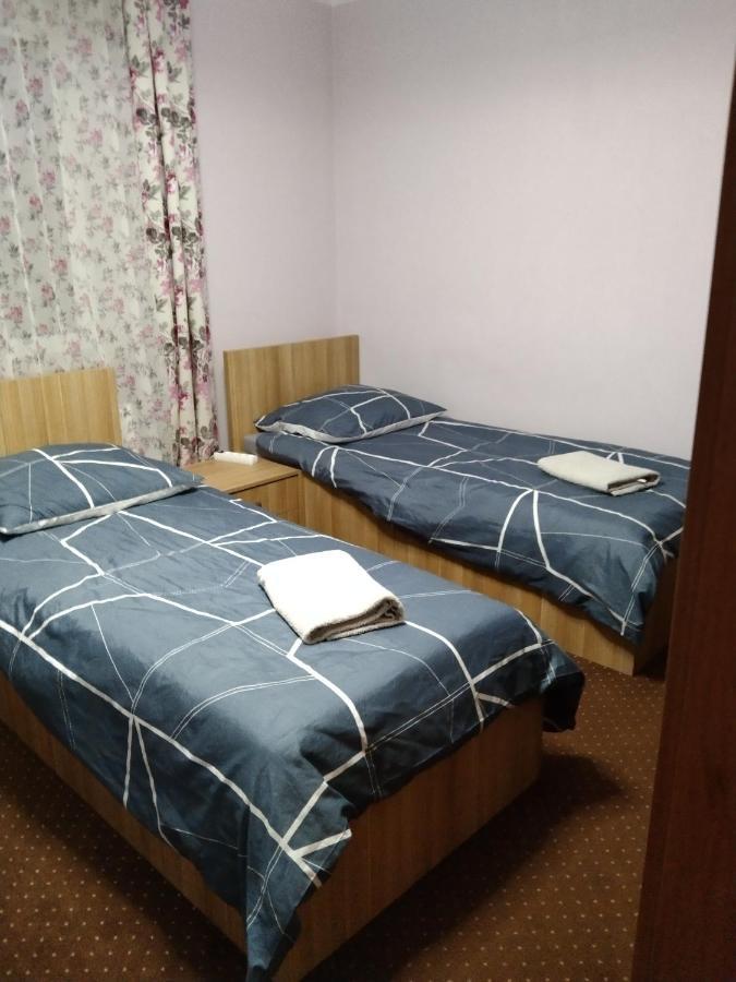 Willa Poniatowskiego Grodzisk Mazowiecki Extérieur photo