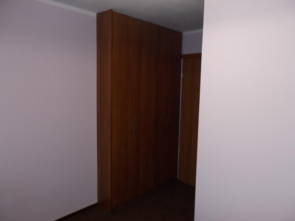 Willa Poniatowskiego Grodzisk Mazowiecki Extérieur photo